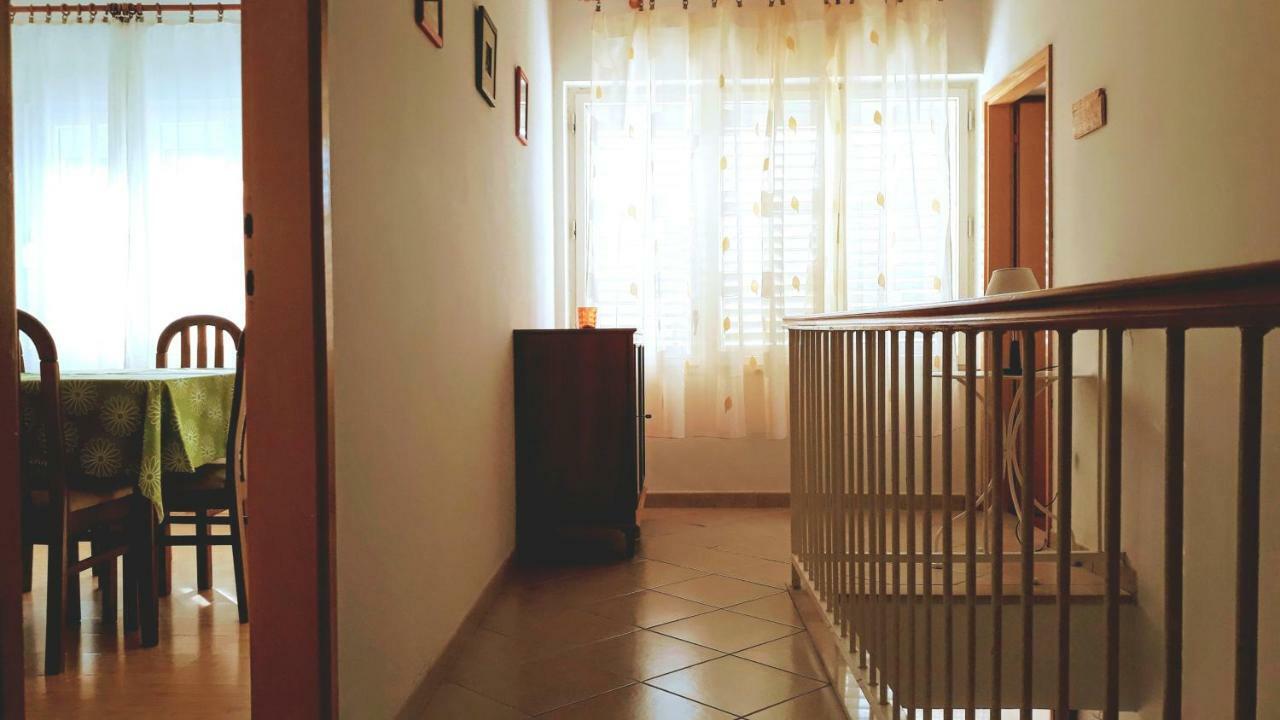Apartment Ivo Trogir Eksteriør bilde